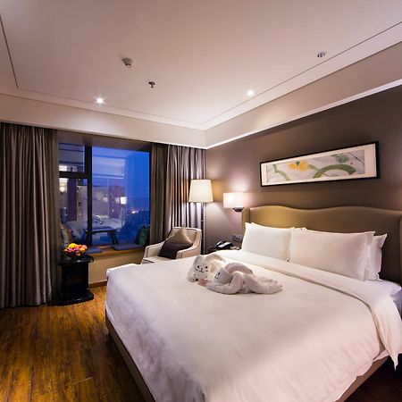 Leisden Hotel Chengdu Eksteriør billede