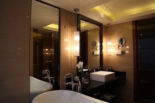 Leisden Hotel Chengdu Eksteriør billede