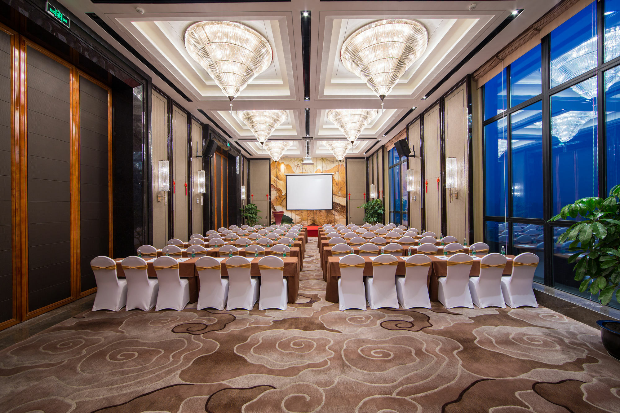 Leisden Hotel Chengdu Eksteriør billede